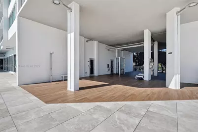 7135 Collins Ave #705, Miami Beach, FL 33141 - Photo 62