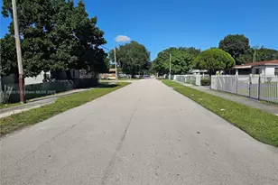 16145 NW 29th Ave, Miami Gardens, FL 33054 - Photo 24