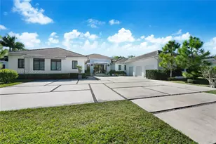 7830 SW 117th St, Pinecrest, FL 33156 - Photo 2