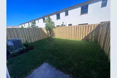 11911 SW 246 Terr #11911, Miami, FL 33032 - Photo 8