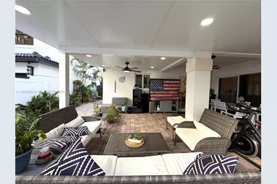 19804 NW 82nd Pl, Hialeah, FL 33015 - Photo 40