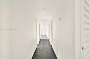 2974 NW 28th St, Miami, FL 33142 - Photo 14