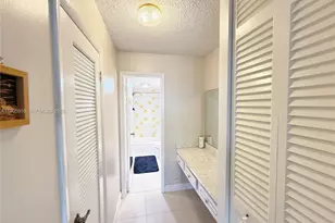 8900 Washington Blvd, Pembroke Pines, FL 33025 - Photo 20