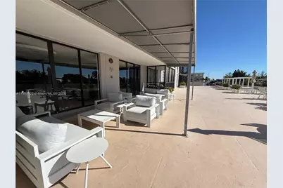 2500 NE 135th St #B605, North Miami, FL 33181 - Photo 32