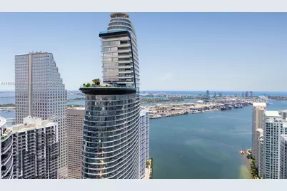 300 Biscayne Boulevard Way #5205W, Miami, FL 33131 - Photo 36