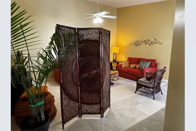8269 Saint Johns Ct, Wellington, FL 33414 - Photo 8