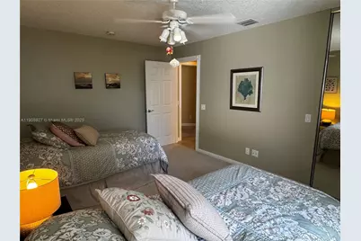 8269 Saint Johns Ct, Wellington, FL 33414 - Photo 20