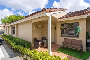 17026 NW 66th Ct, Hialeah, FL 33015 - Photo 16