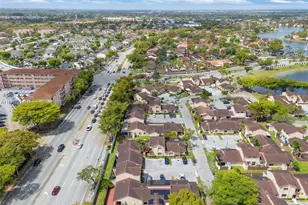 17026 NW 66th Ct, Hialeah, FL 33015 - Photo 14