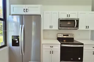 2615 68th St W, Lehigh Acres, FL 33971 - Photo 4