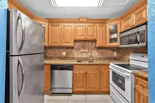 3270 NW 104th Ave, Coral Springs, FL 33065 - Photo 6