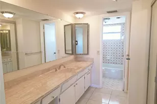 4140 NW 44th Ave, Lauderdale Lakes, FL 33319 - Photo 12