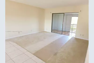 4140 NW 44th Ave #411, Lauderdale Lakes, FL 33319 - Photo 6