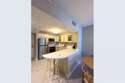 2301 Collins Ave #836, Miami Beach, FL 33139 - Photo 6