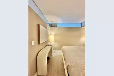 2301 Collins Ave #836, Miami Beach, FL 33139 - Photo 12