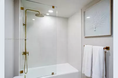 2301 Collins Ave #836, Miami Beach, FL 33139 - Photo 14