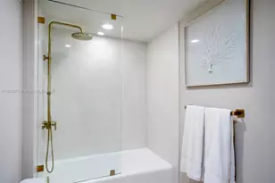 2301 Collins Ave, Miami Beach, FL 33139 - Photo 14