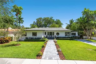 1060 NE 95th St, Miami Shores, FL 33138 - Photo 4