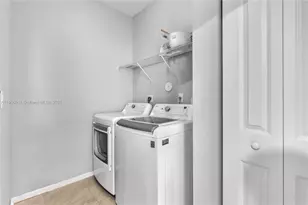 2190 SE 2nd St, Homestead, FL 33033 - Photo 14