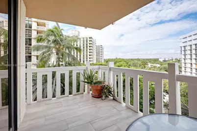 1111 Crandon Blvd #A507, Key Biscayne, FL 33149 - Photo 14
