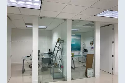 1000 Brickell Ave #550, Miami, FL 33131 - Photo 8