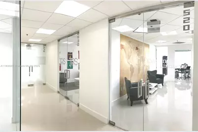 1000 Brickell Ave #550, Miami, FL 33131 - Photo 12