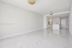 700 NE 24th St, Miami, FL 33137 - Photo 10