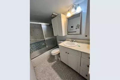 5201 NW 7th St #507, Miami, FL 33126 - Photo 10