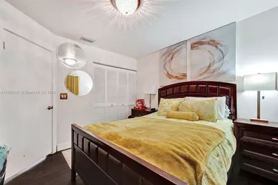 18060 SW 11th Ct, Pembroke Pines, FL 33029 - Photo 20