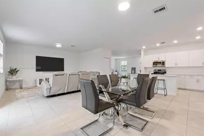 11903 SW 241st St, Homestead, FL 33032 - Photo 14