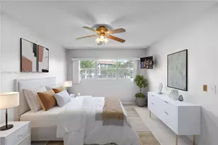 550 SW 137th Ave, Pembroke Pines, FL 33027 - Photo 6