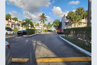 [Address not provided], Hialeah, FL 33016 - Photo 32