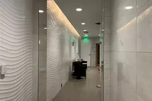 21205 NE 37th Ave, Aventura, FL 33180 - Photo 44