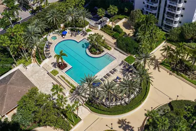 21205 NE 37th Ave #2204, Aventura, FL 33180 - Photo 4