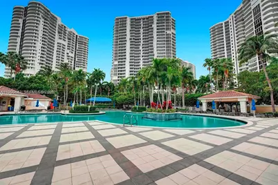 21205 NE 37th Ave #2204, Aventura, FL 33180 - Photo 52