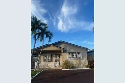 961 W 44th St, Hialeah, FL 33012 - Photo 1