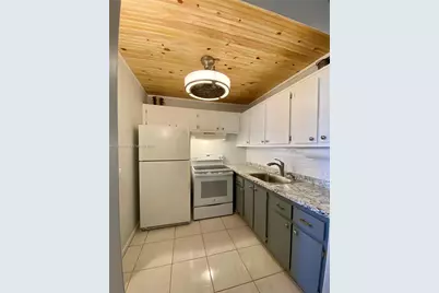 142 Preston D #142, Boca Raton, FL 33434 - Photo 4