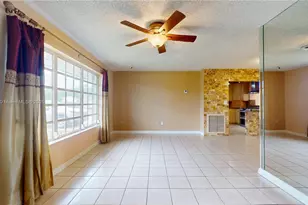 6051 SW 110th Ave, Miami, FL 33173 - Photo 6