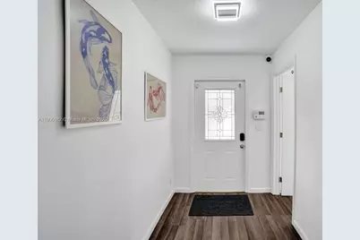 1659 40th St, West Palm Beach, FL 33407 - Photo 4