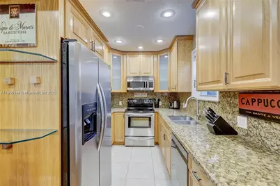 1637 Cleveland St #1637, Hollywood, FL 33020 - Photo 10