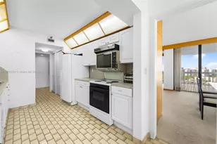 19355 Turnberry Way, Aventura, FL 33180 - Photo 18
