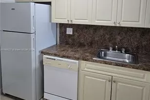 11140 SW 196th St, Cutler Bay, FL 33157 - Photo 2