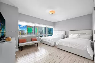 1435 Brickell Ave, Miami, FL 33131 - Photo 2