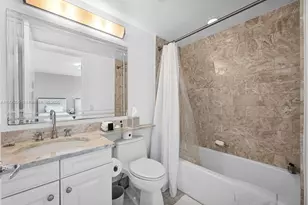 1435 Brickell Ave, Miami, FL 33131 - Photo 6