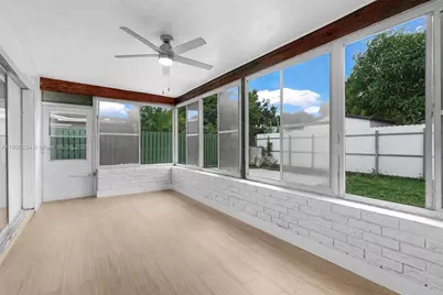 4020 N 67th Ave, Hollywood, FL 33024 - Photo 28