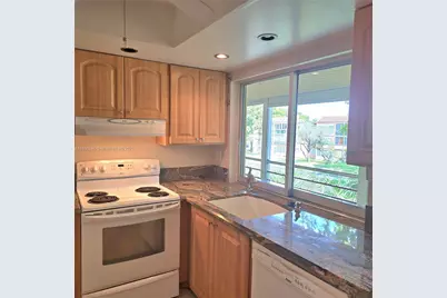 9070 Lime Bay Blvd #301, Tamarac, FL 33321 - Photo 8