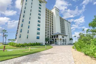 17080 Harbour Pointe Dr, Fort Myers, FL 33908 - Photo 18