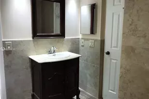 15065 SW 49th Ln, Miami, FL 33185 - Photo 10