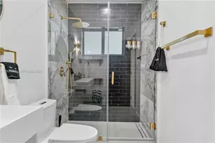 256 NW 57th St, Miami, FL 33127 - Photo 10