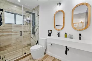 256 NW 57th St, Miami, FL 33127 - Photo 12